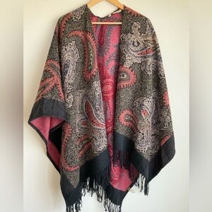 Soft Surroundings Shawl Poncho Wrap Black Red Paisley Fringe Boho Oversized